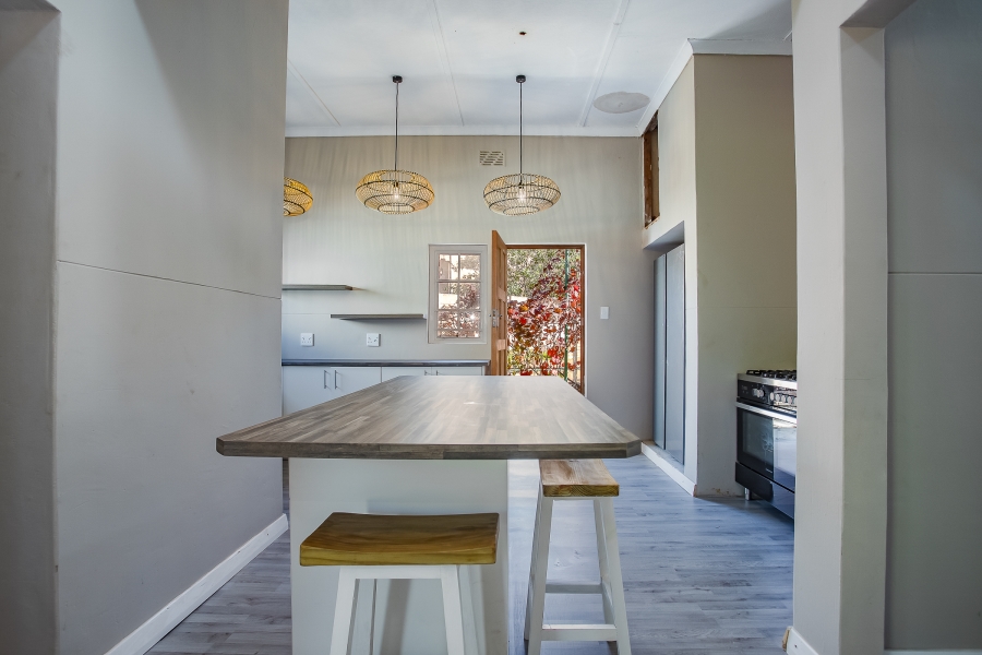 To Let 4 Bedroom Property for Rent in Wellington Central Western Cape